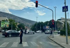 Mostar - Prometne gužve na Bulevaru, pao dio dizalice